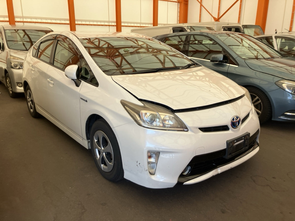 [CHOOSE PARTS] TOYOTA PRIUS ZVW30 2013 2ZR-FXE FF AT 2WD #0001000015369