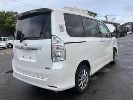 [CHOOSE PARTS] TOYOTA VOXY ZRR70W 2008 3ZR-FAE FF AT 2WD #0001000015169