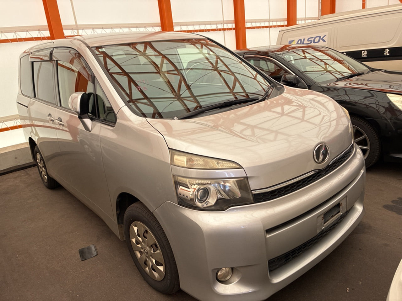[CHOOSE PARTS] TOYOTA VOXY ZRR75G 2012 3ZR-FAE FF AT 4WD #0001000015943