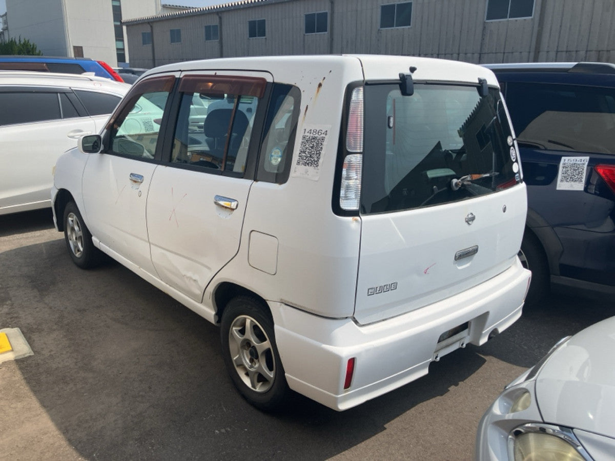[USED ENGINE] NISSAN CUBE AZ10 2001 CGA3DE FF AT 2WD #0003267125728