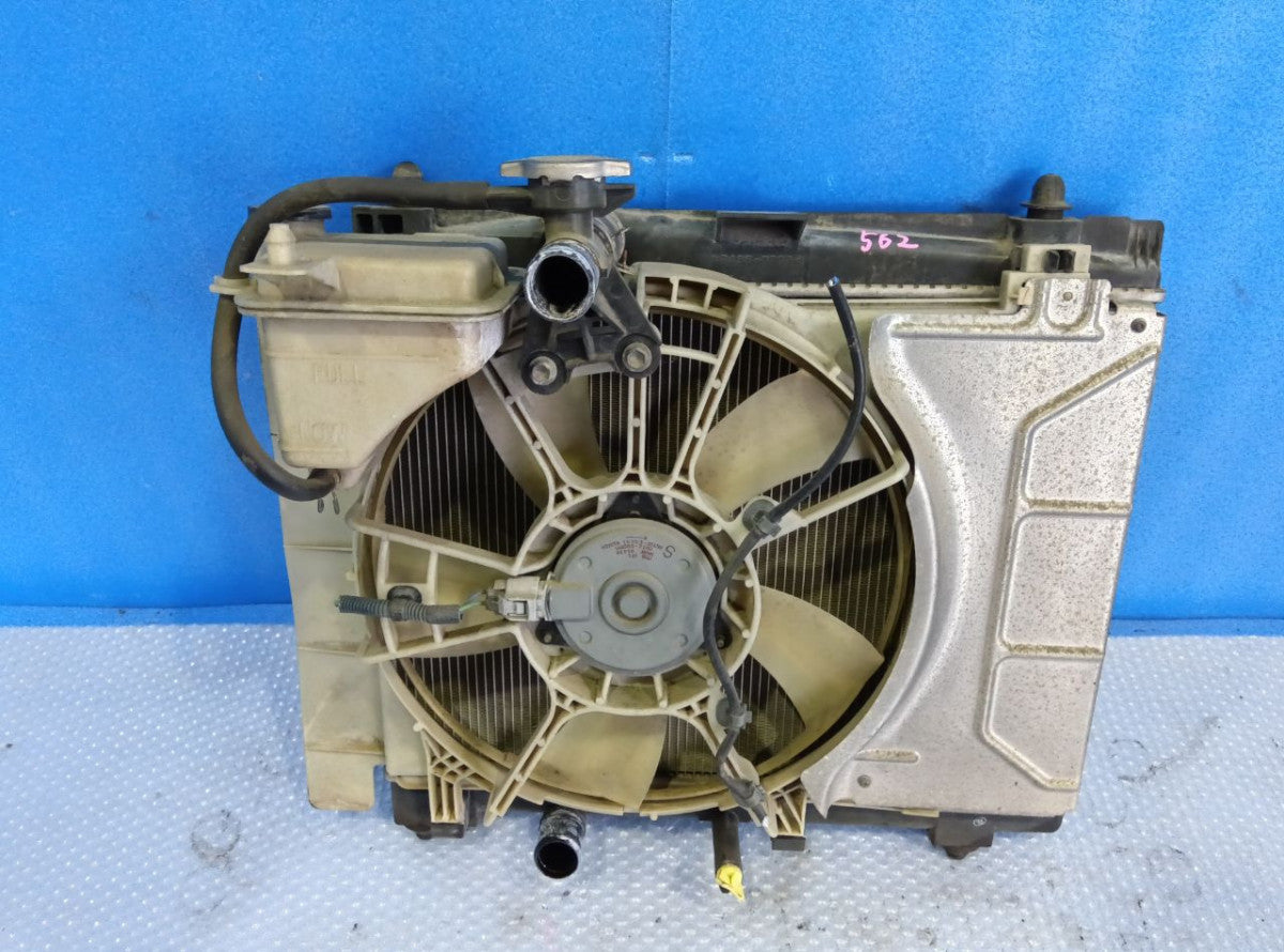 [RADIATOR] TOYOTA VITZ KSP90 2005 1KR-FE FF AT 2WD #0403266010800