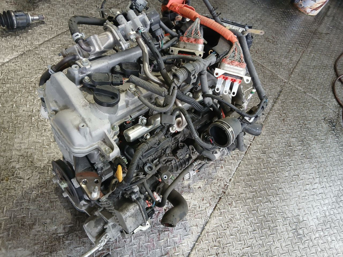 [USED ENGINE] TOYOTA COROLLA FIELDER NKE165G 2013 1NZ-FXE FF AT 2WD #0403266011312