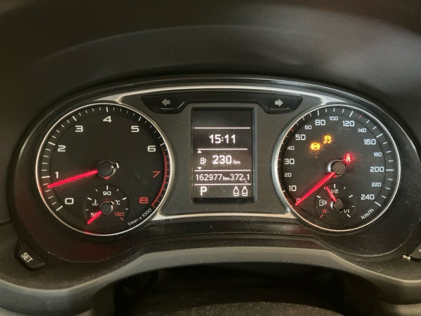 [CHOOSE PARTS] AUDI A1 8XCAX 2012 CAX FF AT 2WD #0001000016357