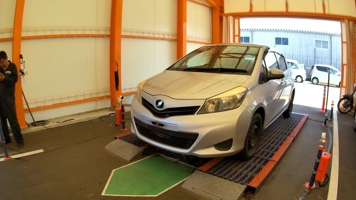[CHOOSE PARTS] TOYOTA VITZ NSP130 2011 1NR-FE FF AT 2WD #0001000016068