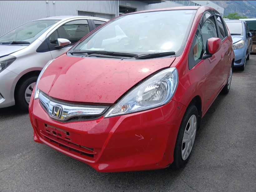 [CHOOSE PARTS] HONDA FIT HYBRID GP1 2011 LDA FF AT 2WD #0401000000683