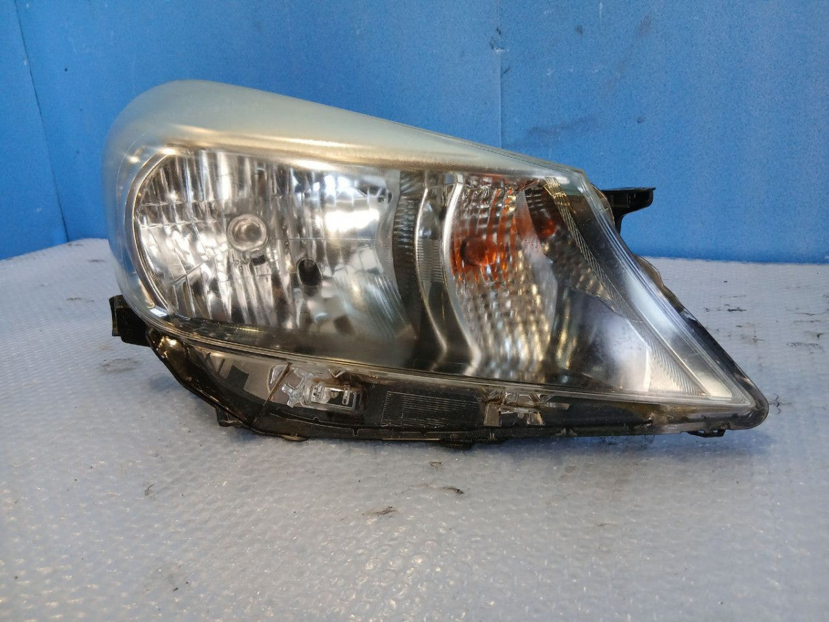 [HEADLIGHT ASSY RH] TOYOTA VITZ KSP130 2011 1KR-FE FF AT 2WD #0403265010421