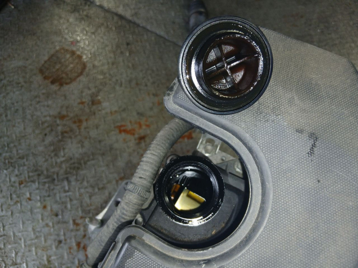 [USED ENGINE] TOYOTA VITZ KSP130 2015 1KR-FE FF AT 2WD #0403267014004
