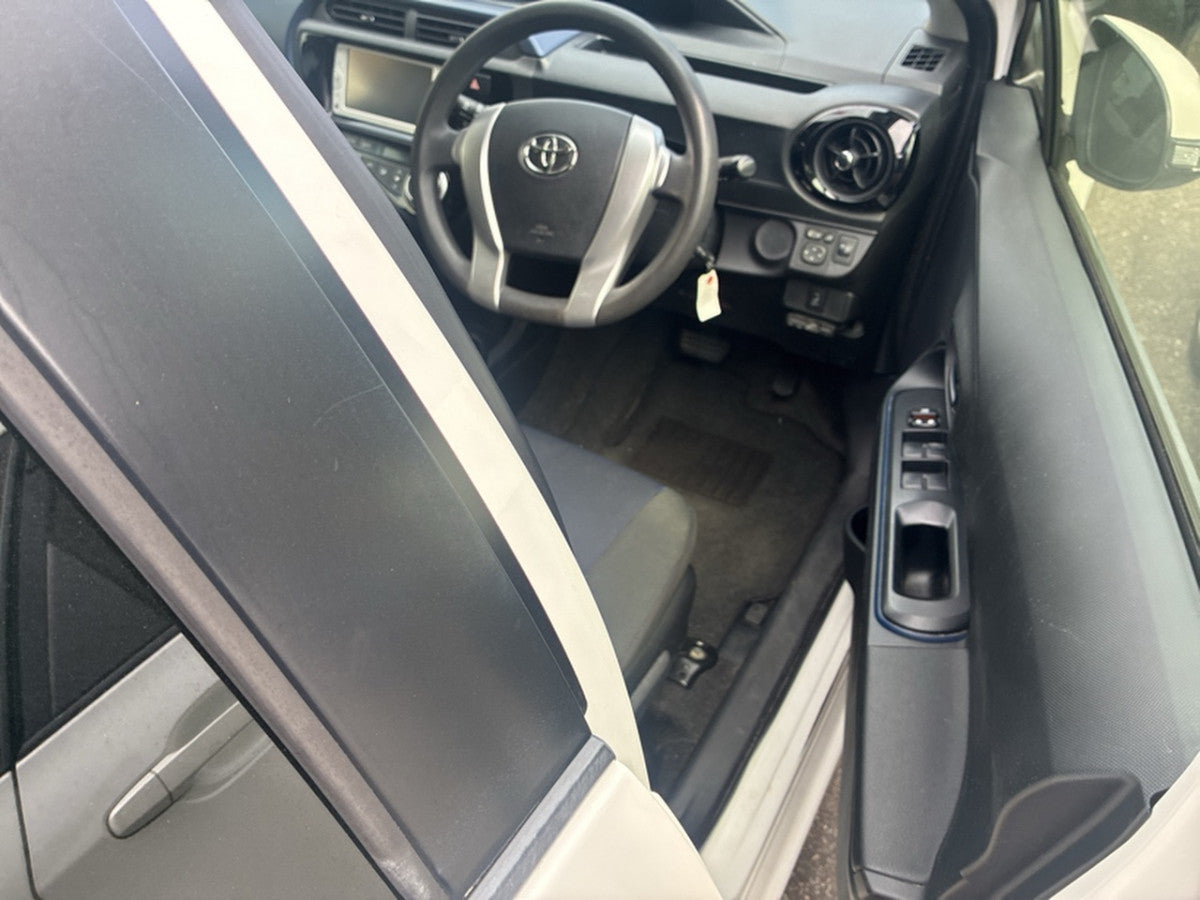 [USED ENGINE] TOYOTA AQUA NHP10 2015 1NZ-FXE FF AT 2WD #0003267124689