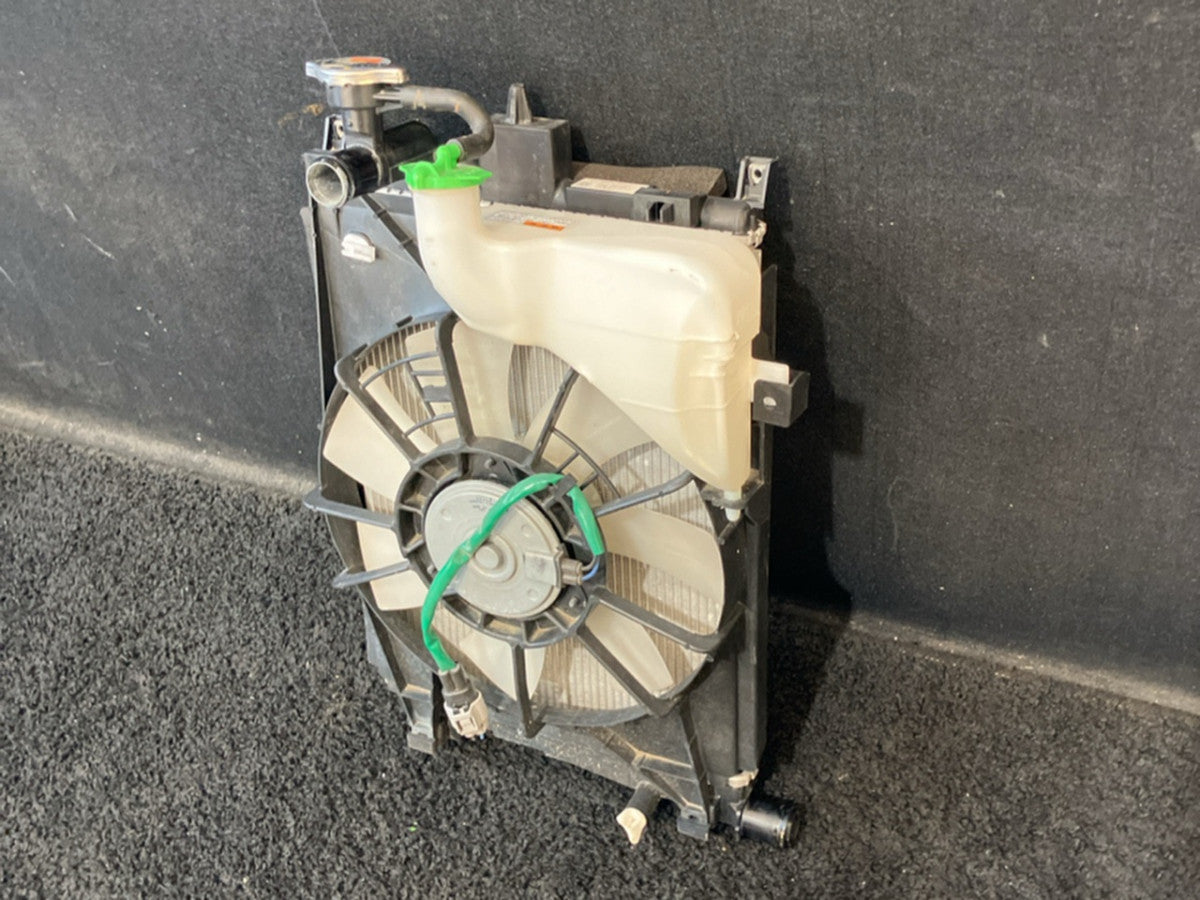 [RADIATOR] SUZUKI ALTO HA36S  R06A FF AT 2WD #0003262038810