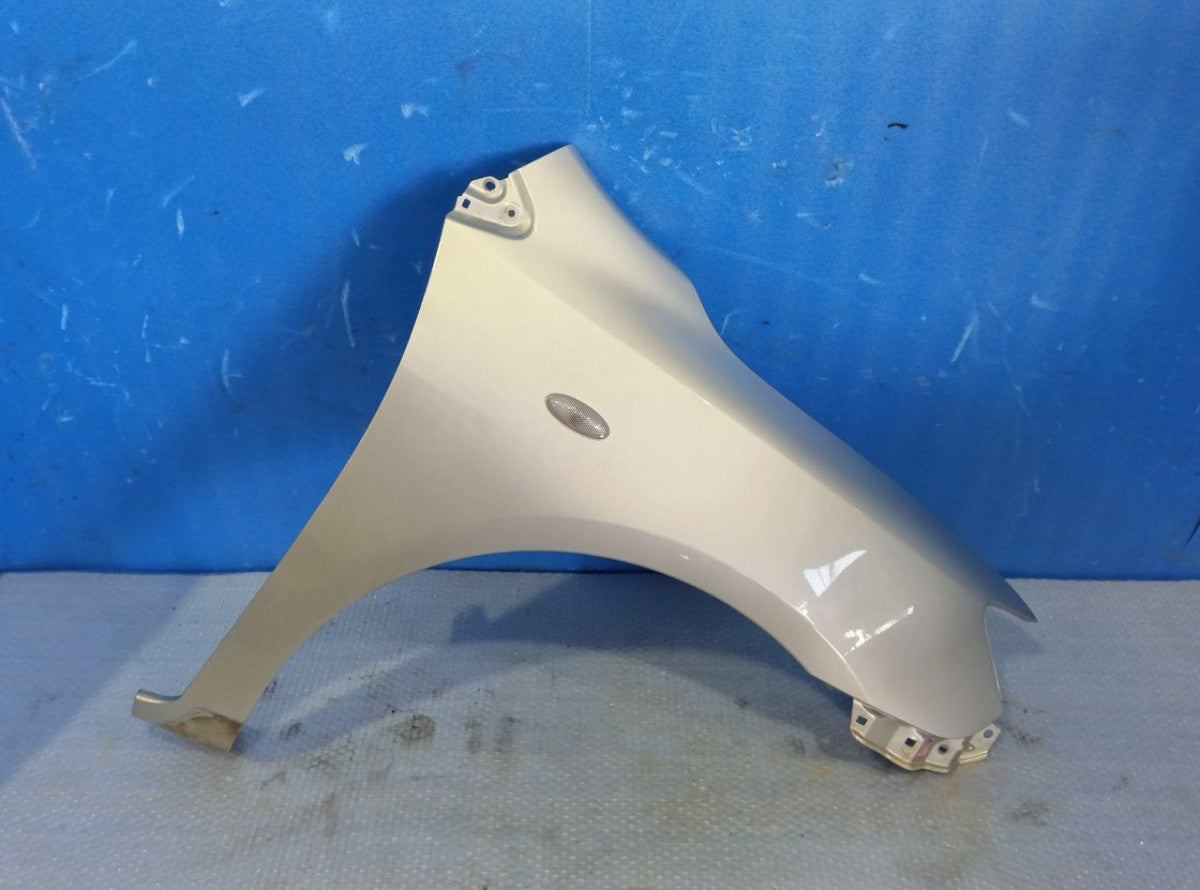 [FENDER RH] TOYOTA COROLLA AXIO NZE141 2010 1NZ-FE FF AT 2WD #040326A018075