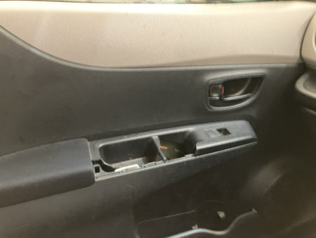 [CHOOSE PARTS] TOYOTA VITZ KSP130 2011 1KR-FE FF AT 2WD #0001000015906