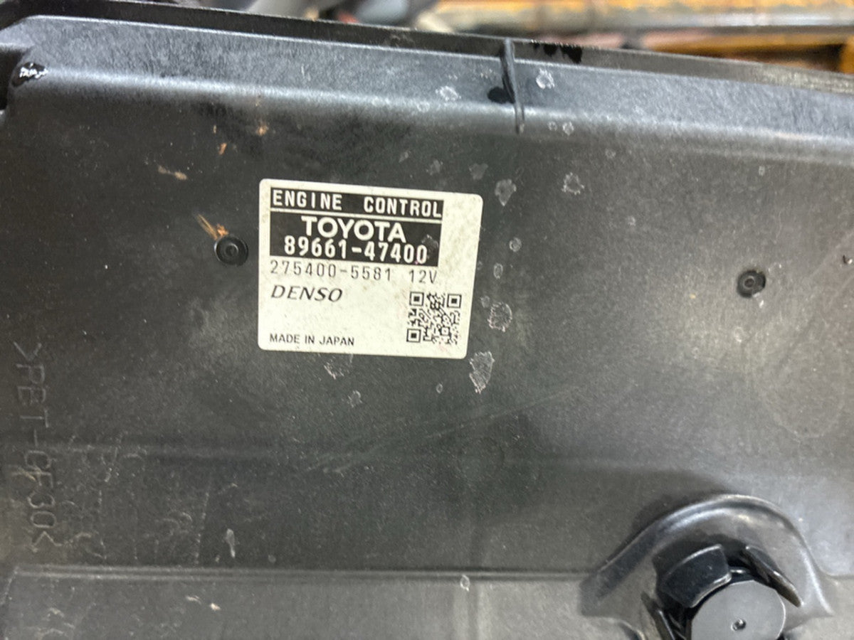 [USED ENGINE] TOYOTA PRIUS ZVW30 2011 2ZR-FXE FF AT 2WD #0003264070485