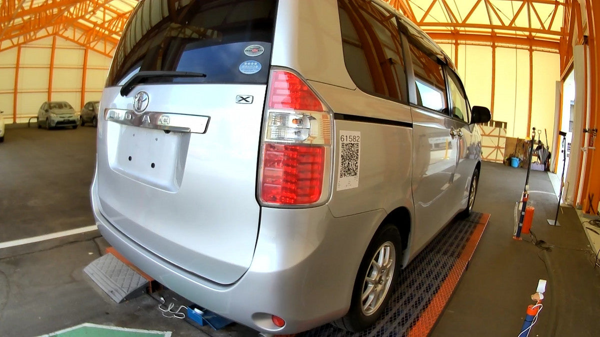 [CHOOSE PARTS] TOYOTA NOAH ZRR70G 2010 3ZR-FE FF AT 2WD #0002002661582