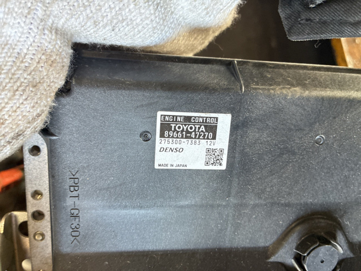 [USED ENGINE] TOYOTA PRIUS ZVW30 2009 2ZR-FXE FF AT 2WD #0003264071336