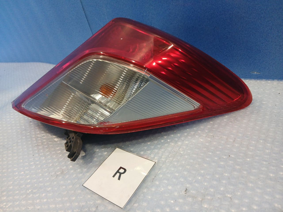 [TAIL LAMP RH] TOYOTA VITZ NSP130 2014 1NR-FE FF AT 2WD #0403265009573
