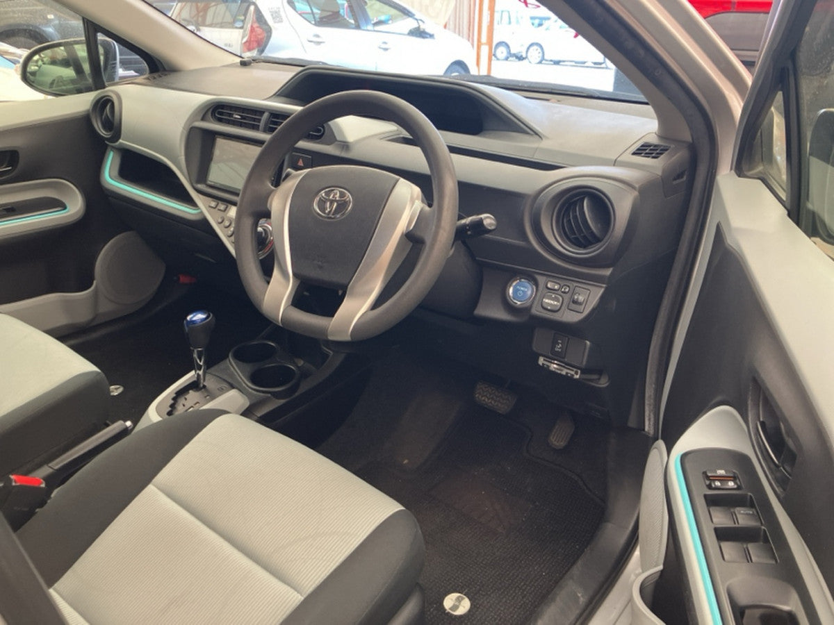 [USED ENGINE] TOYOTA AQUA NHP10 2013 1NZ-FXE FF AT 2WD #0003263063681