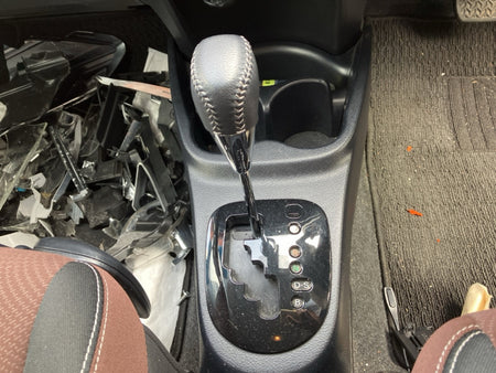 [CHOOSE PARTS] TOYOTA VITZ NSP130 2017 1NR-FKE FF AT 2WD #0002002672307