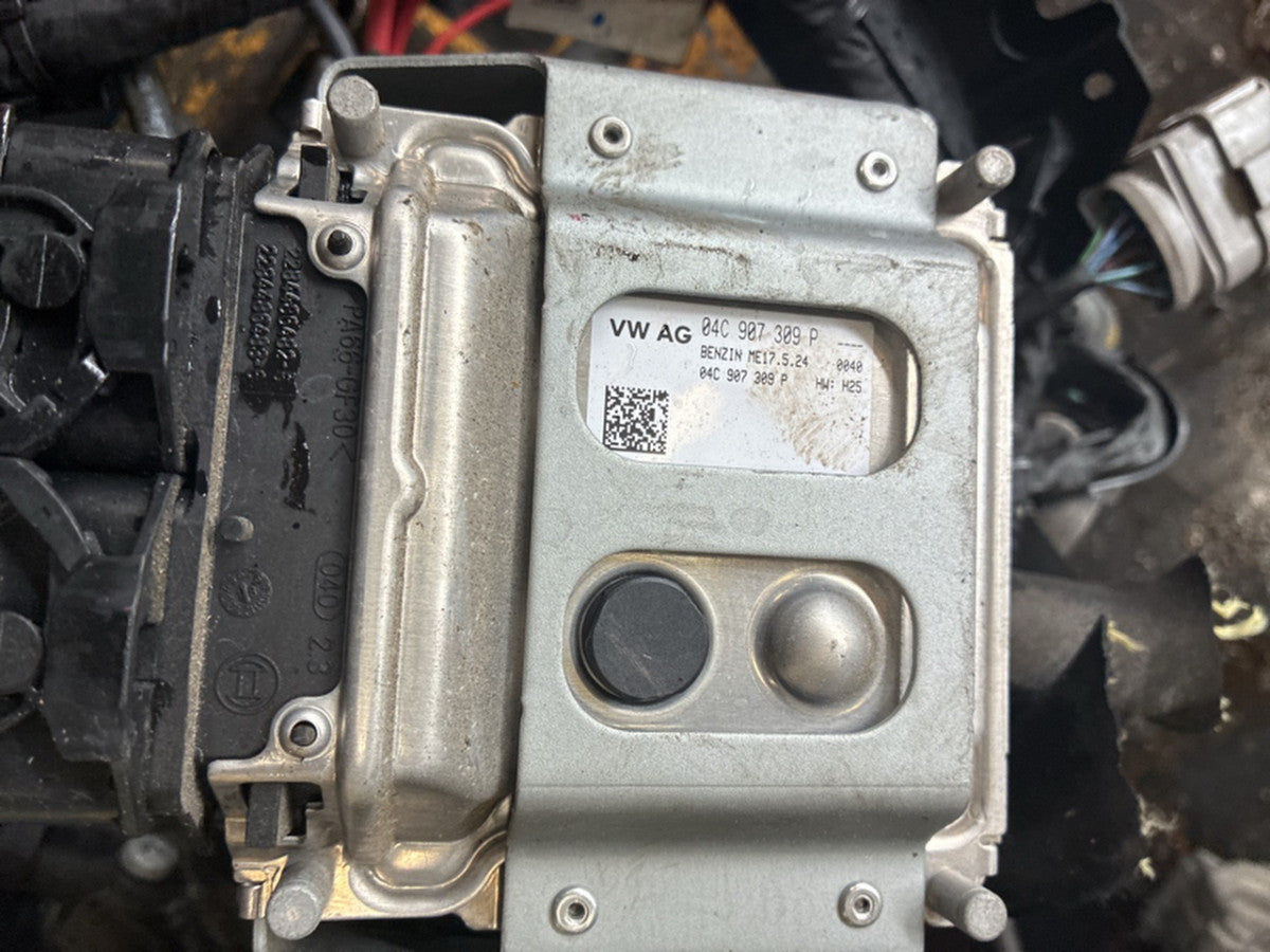 [USED ENGINE] VOLKSWAGEN up! AACHYW 2018 CHY FF AT 2WD #0003265091511