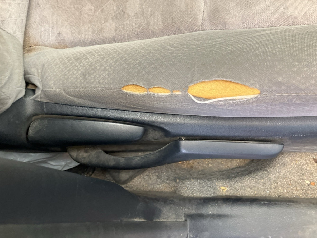 [CHOOSE PARTS] TOYOTA VITZ NSP130 2011 1NR-FE FF AT 2WD #0002002682457