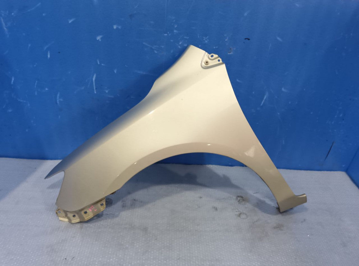 [FENDER LH] TOYOTA COROLLA FIELDER NZE141G 2007 1NZ-FE FF AT 2WD #040326A018375