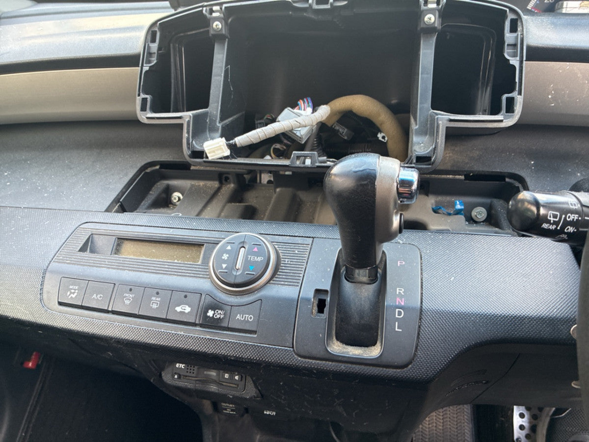 [CHOOSE PARTS] HONDA FREED SPIKE GB3 2012 L15A FF AT 2WD #0002002682479