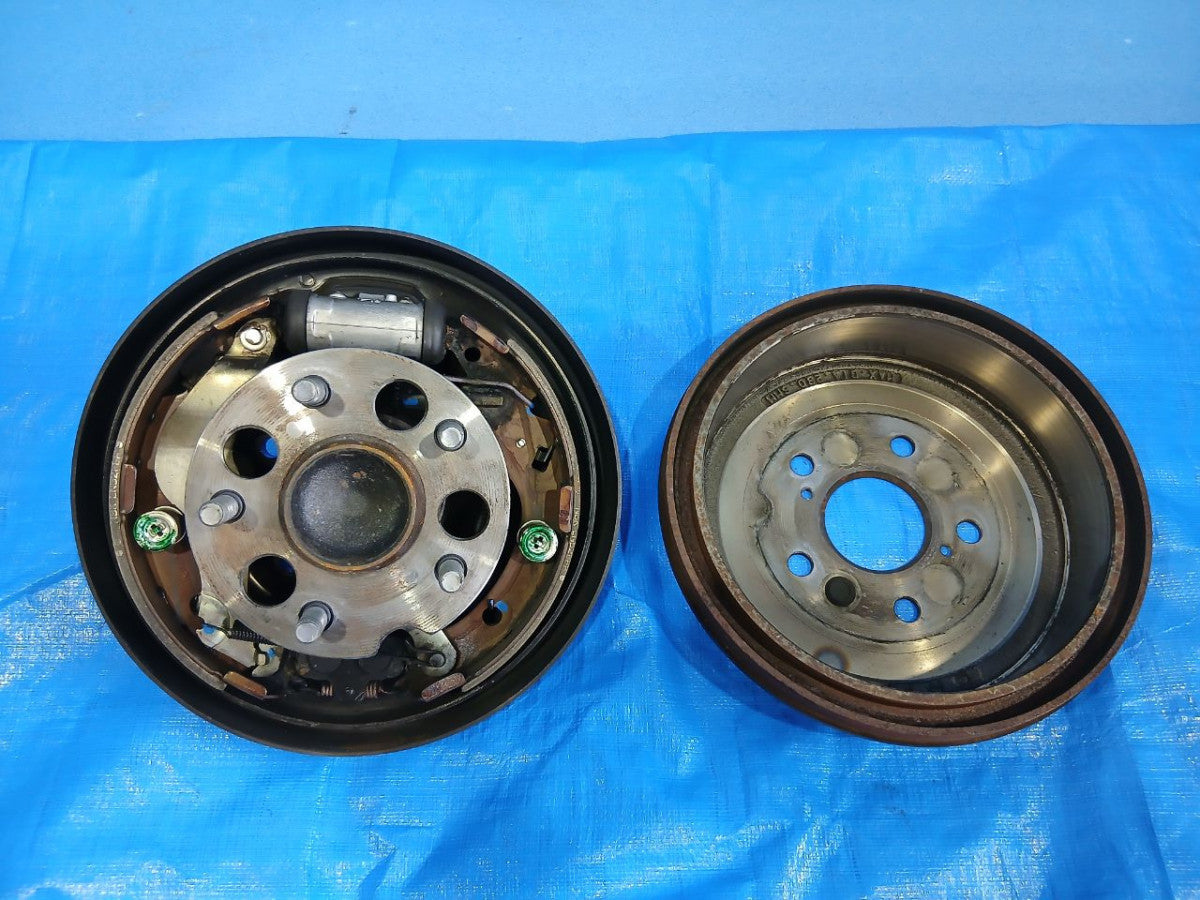 [R DRUM RH] TOYOTA ISIS ZGM10W 2011 2ZR-FAE FF AT 2WD #0403264008467
