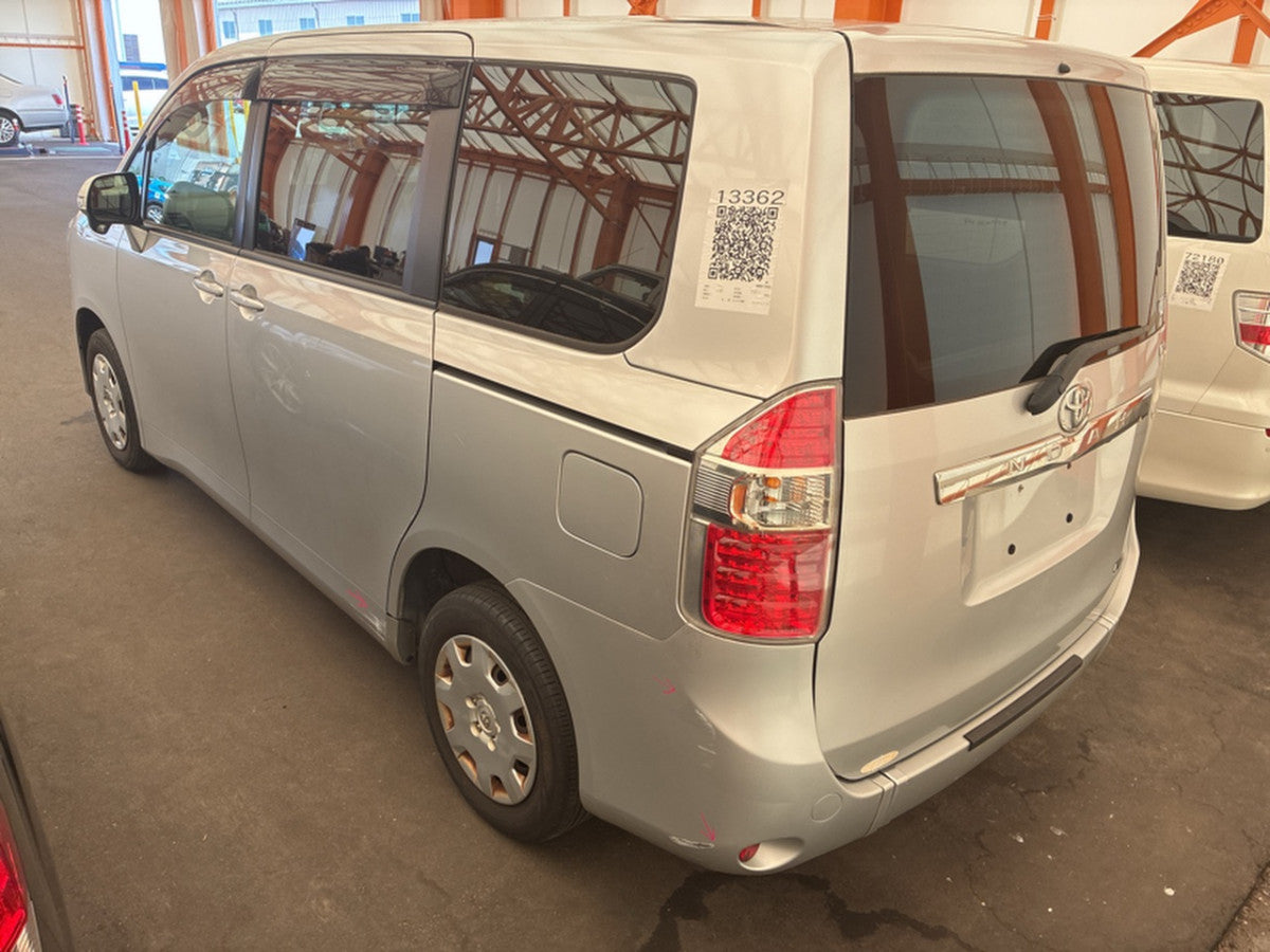 [CHOOSE PARTS] TOYOTA NOAH ZRR75G 2009 3ZR-FE FF AT 4WD #0001000013362