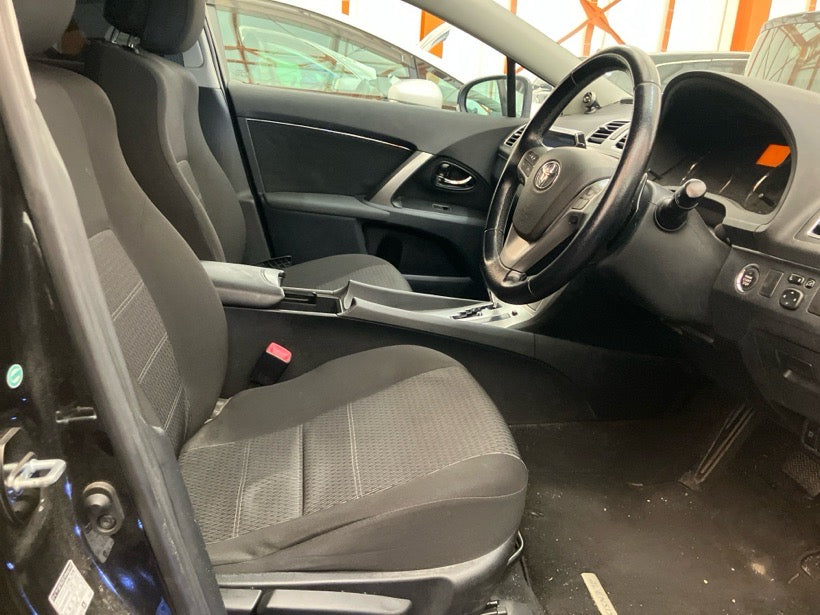 [CHOOSE PARTS] TOYOTA AVENSIS WAGON ZRT272W 2013 3ZR-FAE FF AT 2WD #0001000016293