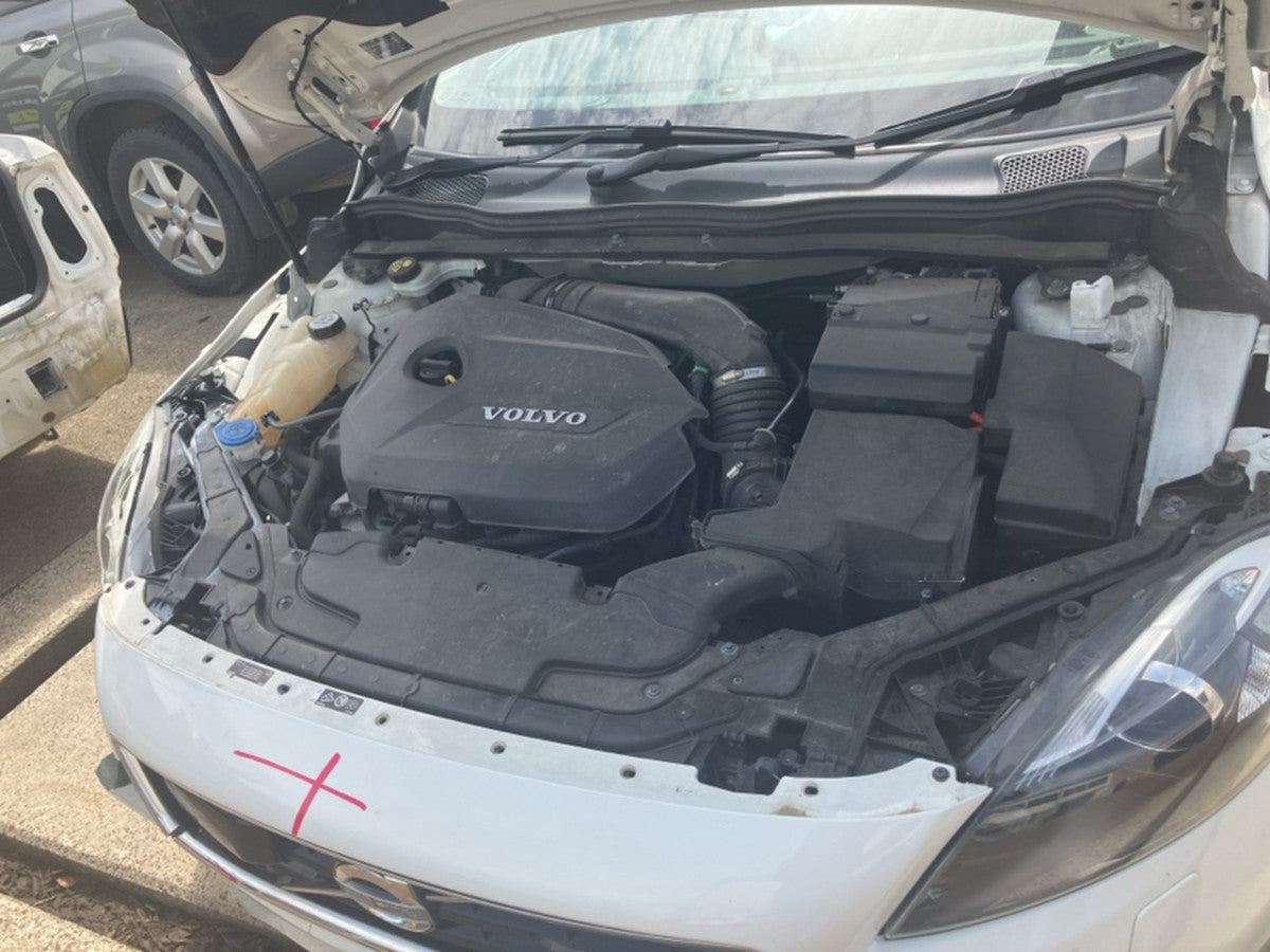 [CHOOSE PARTS] VOLVO V40 MB4164T 2015 B4164T FF AT 2WD #0001000014523