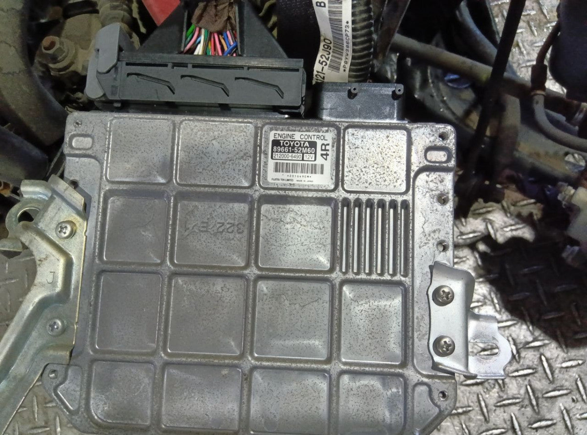 [USED ENGINE] TOYOTA VITZ KSP90 2010 1KR-FE FF AT 2WD #0403268014222