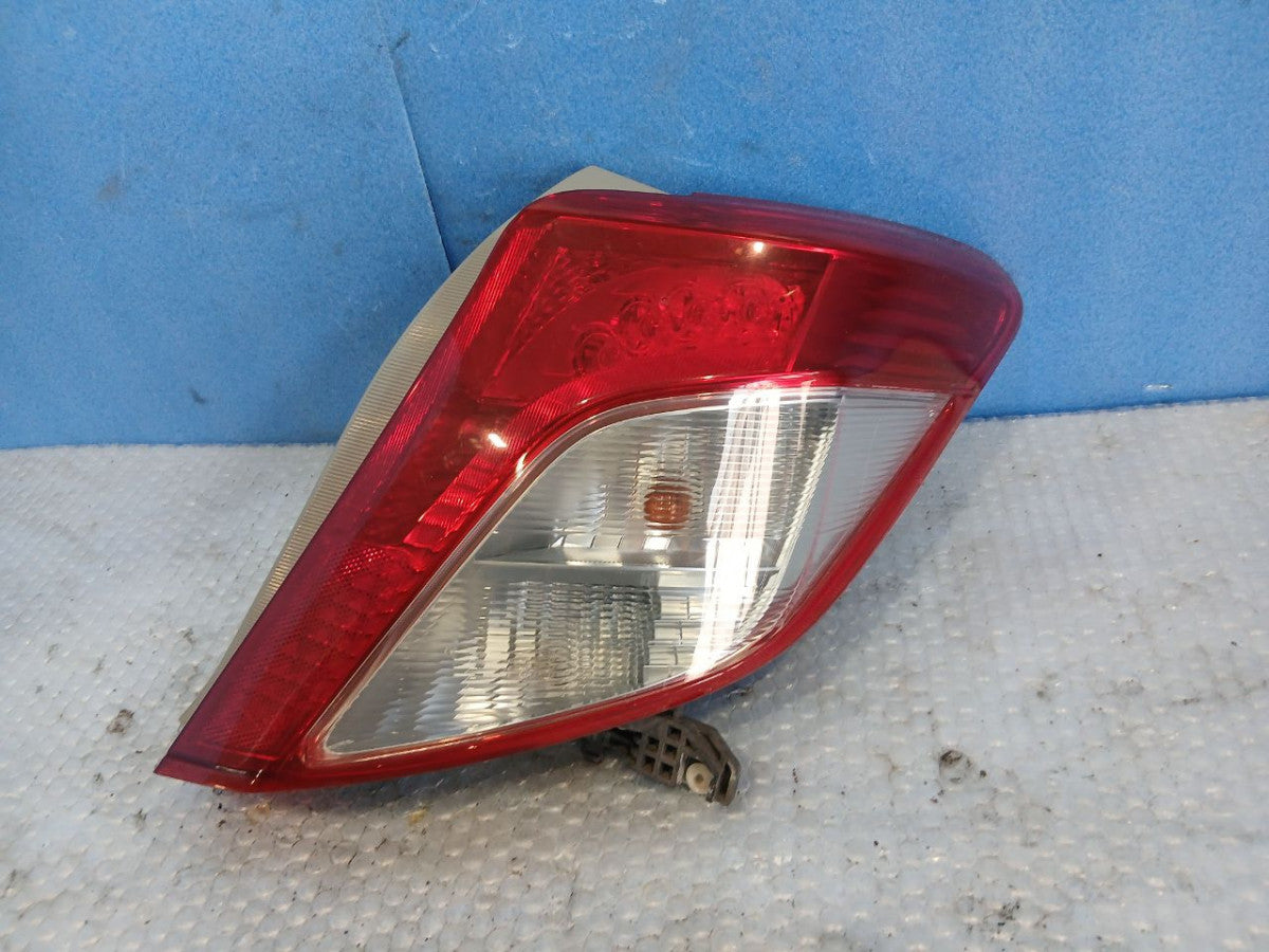 [TAIL LAMP RH] TOYOTA VITZ KSP130 2012 1KR-FE FF AT 2WD #0403268014690