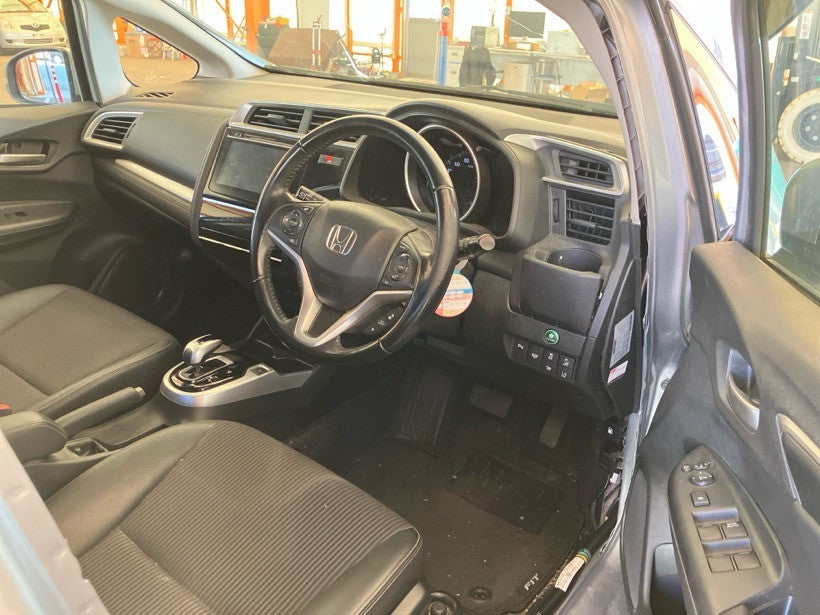 [CHOOSE PARTS] HONDA FIT HYBRID GP5 2017 LEB FF AT 2WD #0002002661755