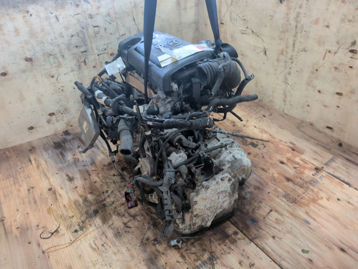 [USED ENGINE] TOYOTA AVENSIS Sedan AZT250 2004 1AZ-FSE FF AT 2WD #0003266101411