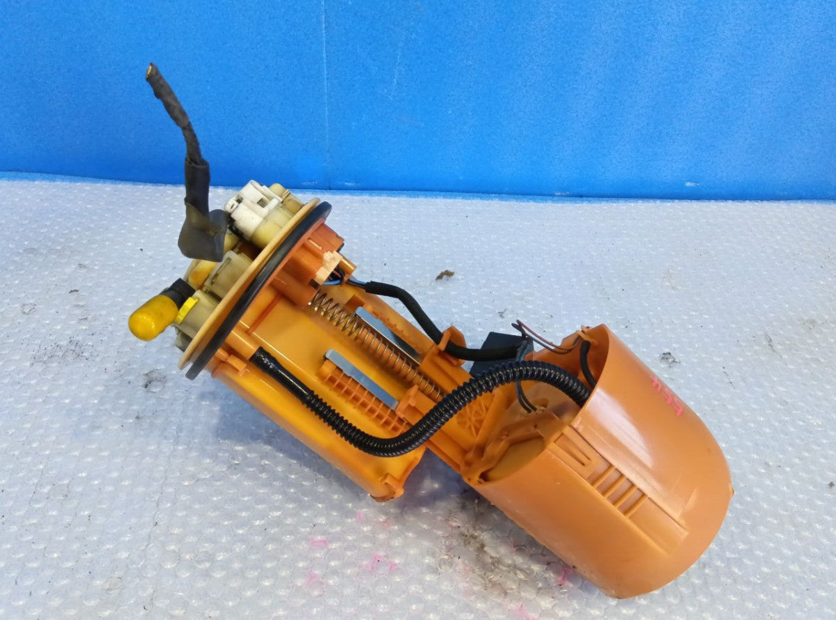 [FUEL PUMP] TOYOTA COROLLA FIELDER ZRE142G 2007 2ZR-FE FF AT 2WD #0403265009684