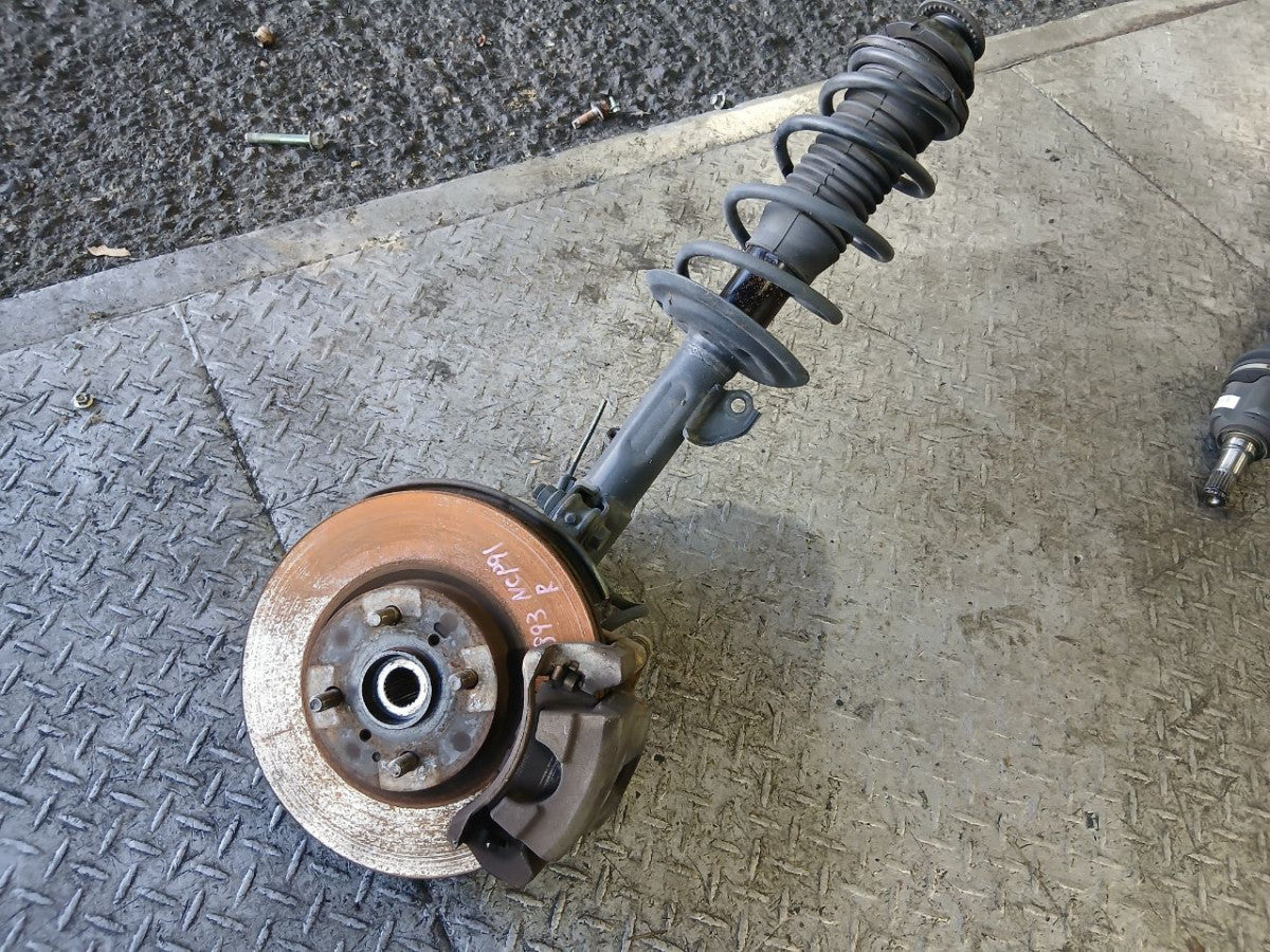 [F STRUT ASSY RH] TOYOTA VITZ NCP91 2006 1NZ-FE FF AT 2WD #040326A017864