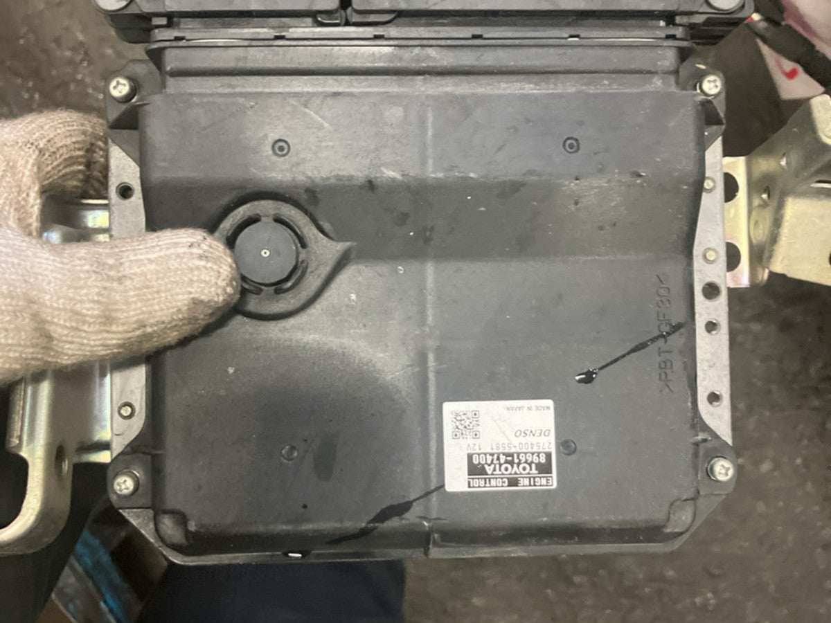 [USED ENGINE] TOYOTA PRIUS ZVW30 2011 2ZR-FXE FF AT 2WD #0003266108941