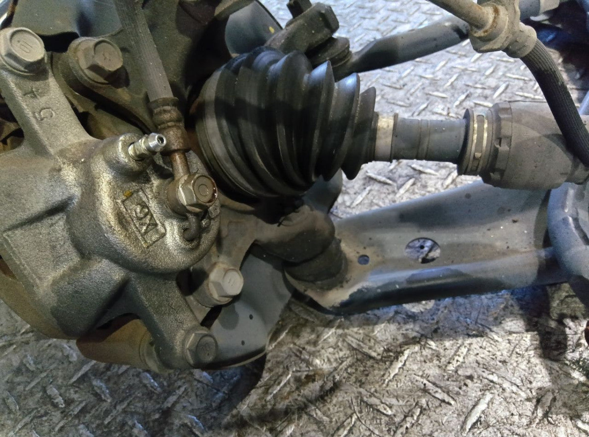[F AXLE ASSY] TOYOTA SPADE NSP141 2015 2NR-FKE FF AT 2WD #0403267013634