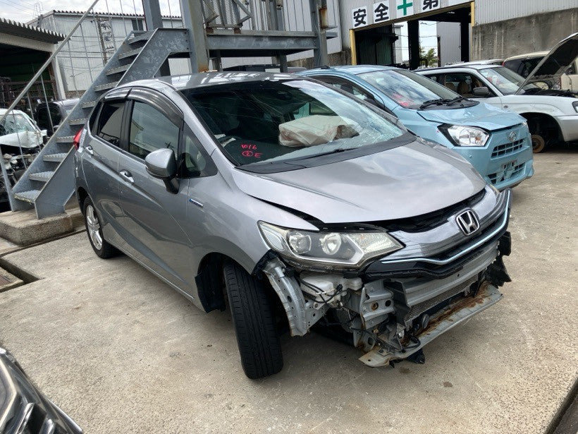 [CHOOSE PARTS] HONDA FIT HYBRID GP5 2014 LEB FF AT 2WD #00020026A3288