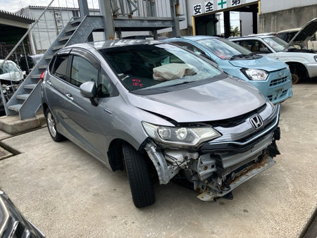 [CHOOSE PARTS] HONDA FIT HYBRID GP5 2014 LEB FF AT 2WD #00020026A3288