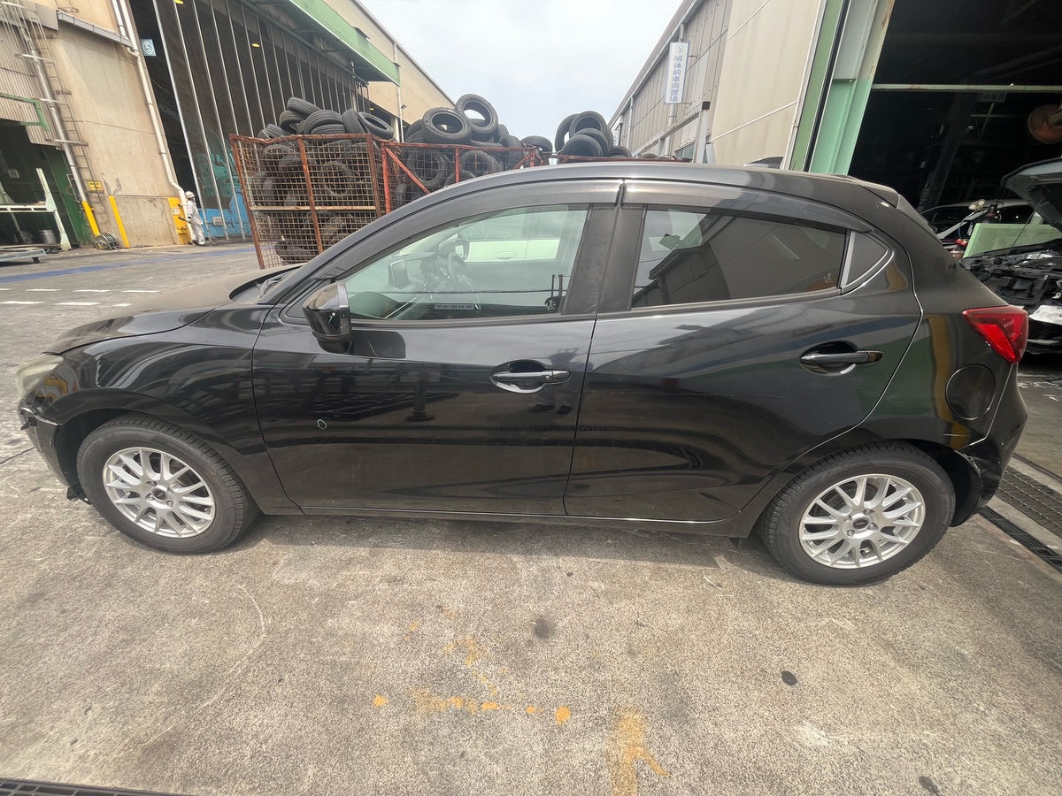[CHOOSE PARTS] MAZDA DEMIO DJ5FS 2016 S5-DPTS FF AT 2WD #0451000000461