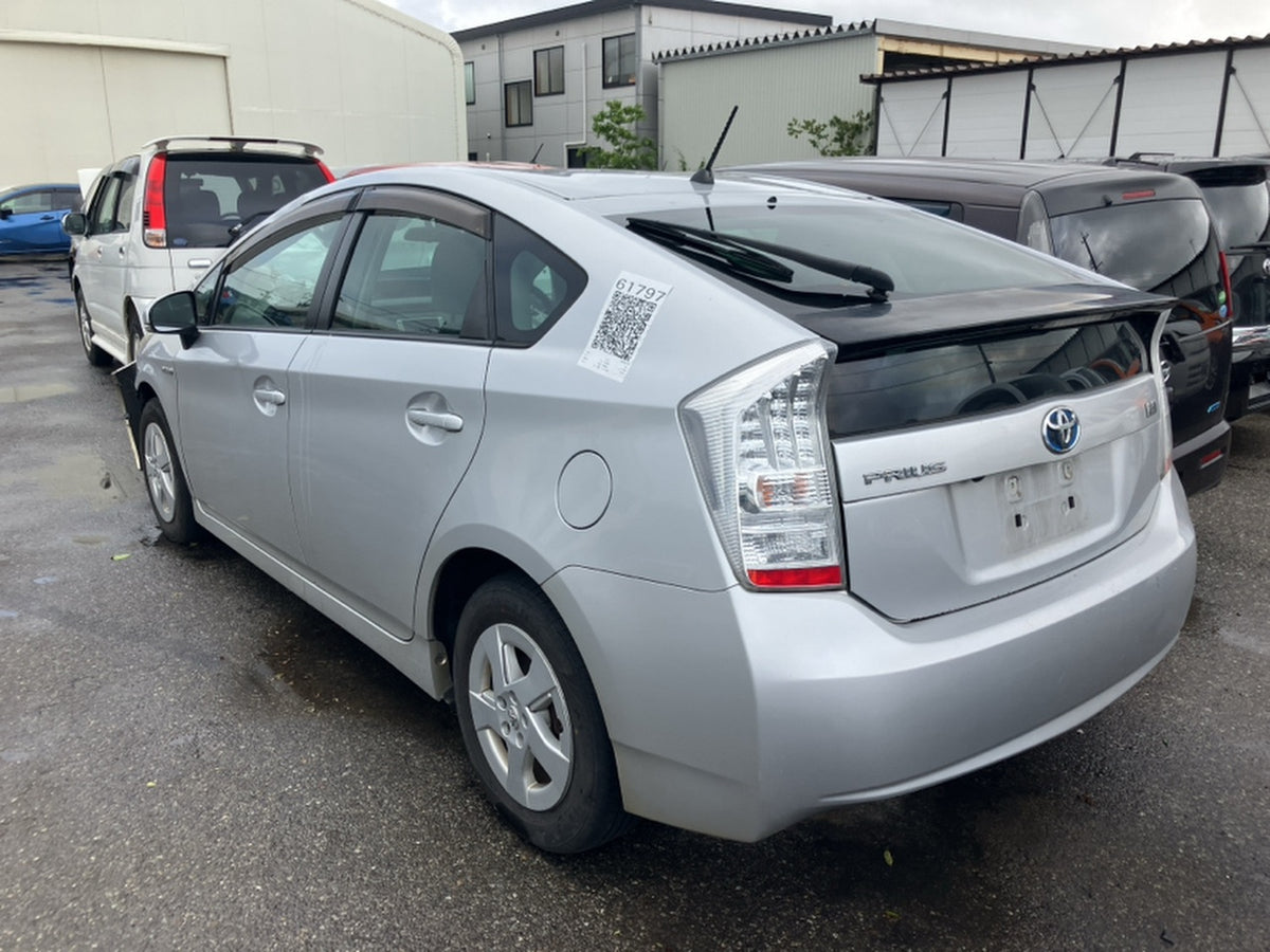 [CHOOSE PARTS] TOYOTA PRIUS ZVW30 2011 2ZR-FXE FF AT 2WD #0002002661797