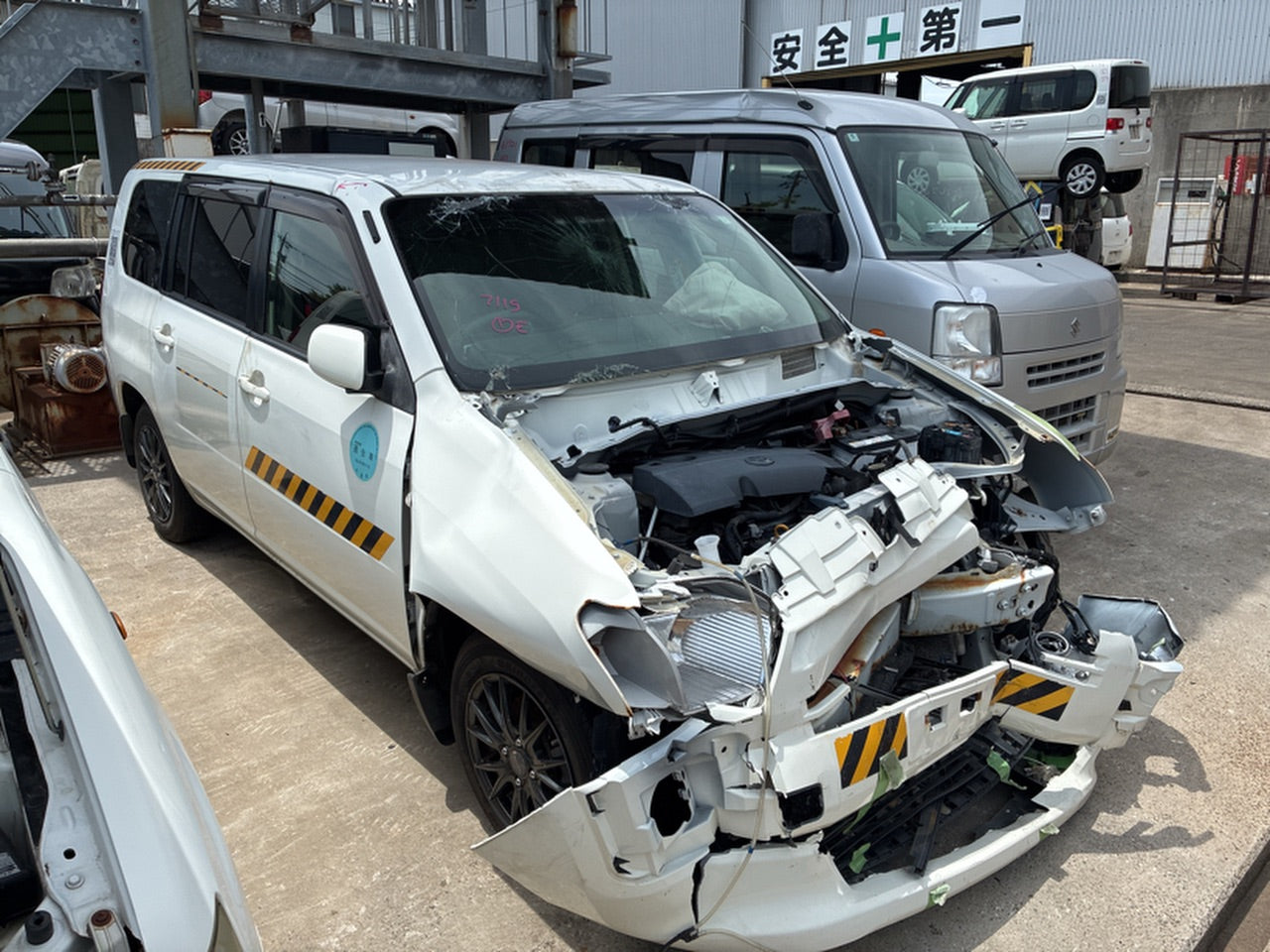 [CHOOSE PARTS] TOYOTA SUCCEED VAN NCP160V 2016 1NZ-FE FF AT 2WD #0002002672117