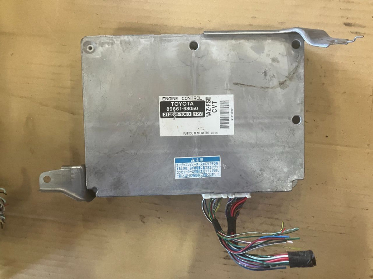 [ENGINE COMPUTER] TOYOTA WISH   2ZR-FAE FF AT 2WD #0003265091893