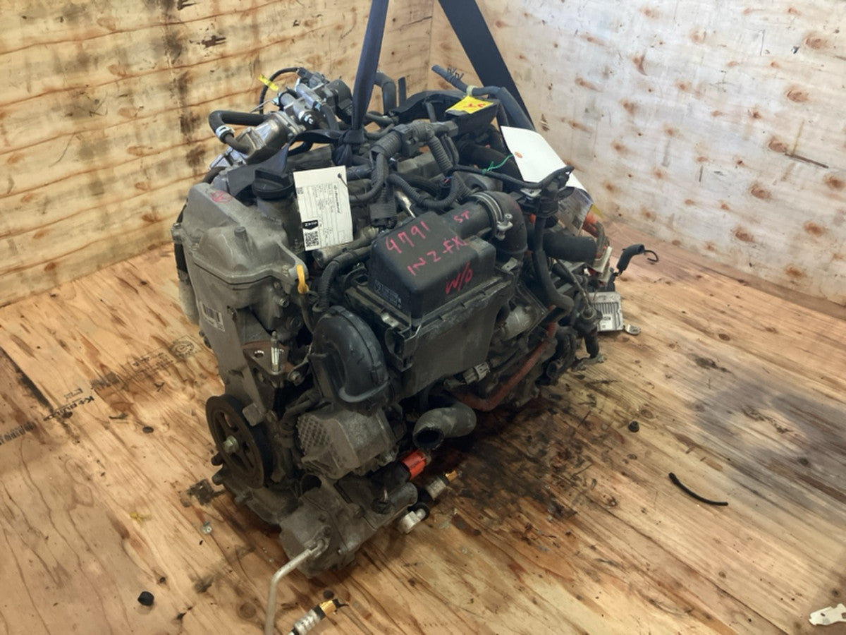 [USED ENGINE] TOYOTA AQUA NHP10 2014 1NZ-FXE FF AT 2WD #0003265095838