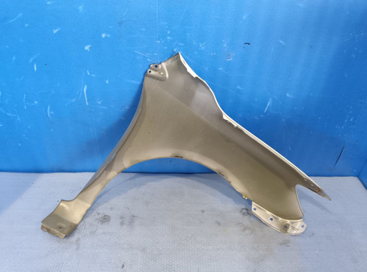 [FENDER LH] TOYOTA COROLLA AXIO NZE141 2010 1NZ-FE FF AT 2WD #040326A018074