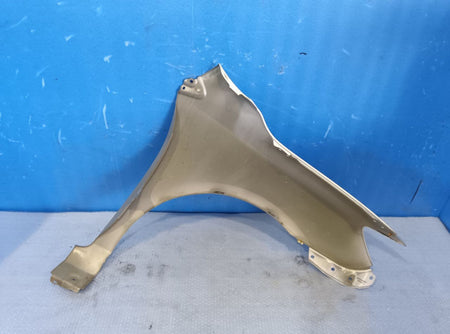 [FENDER LH] TOYOTA COROLLA AXIO NZE141 2010 1NZ-FE FF AT 2WD #040326A018074