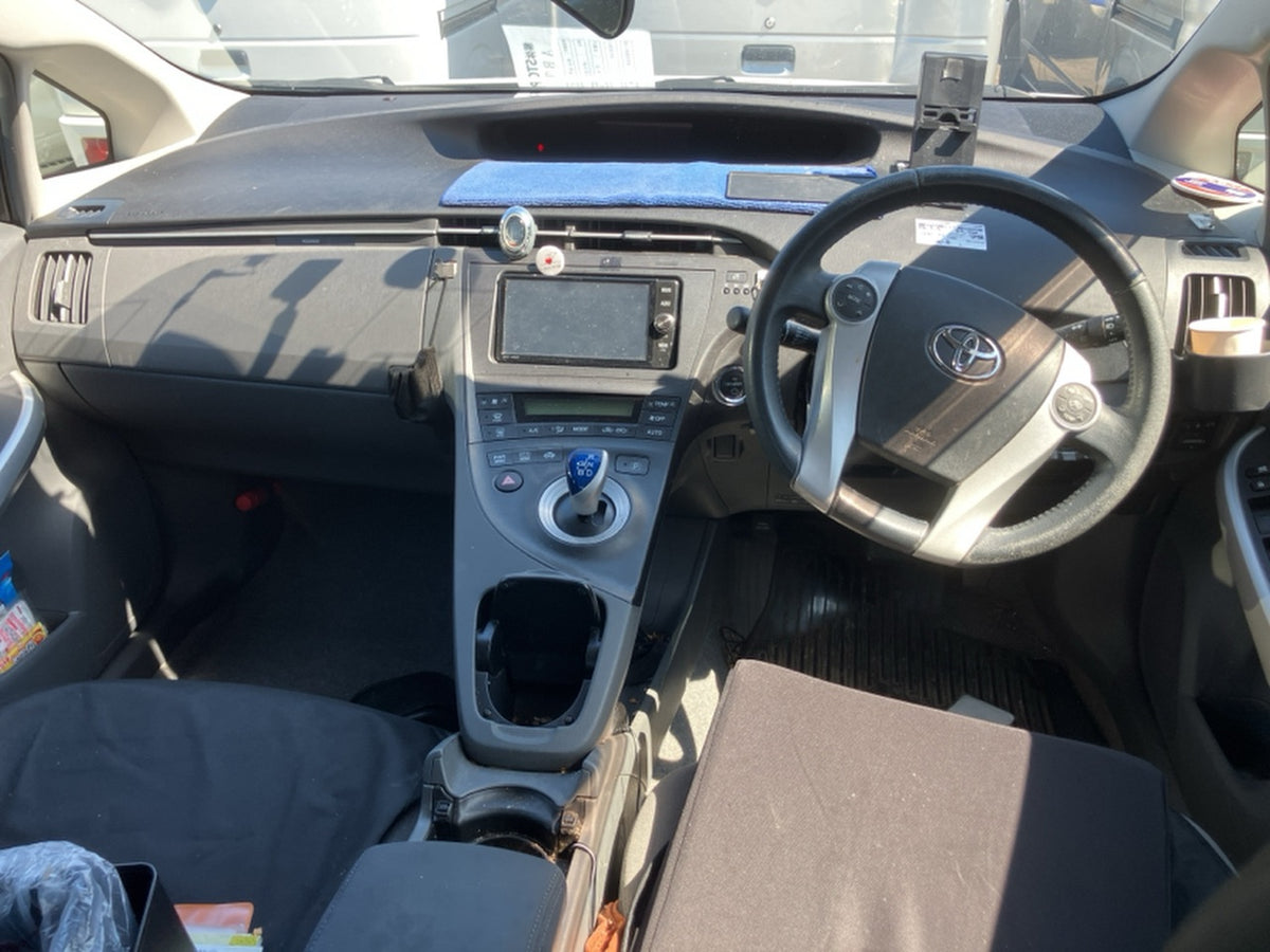 [CHOOSE PARTS] TOYOTA PRIUS ZVW30 2011 2ZR-FXE FF AT 2WD #0002002661801