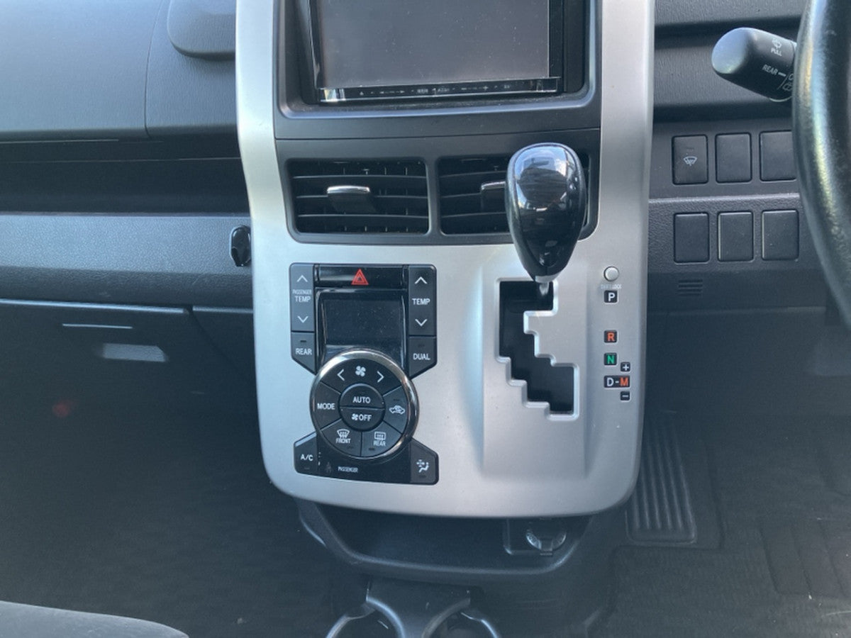 [CHOOSE PARTS] TOYOTA NOAH ZRR70G 2011 3ZR-FAE FF AT 2WD #0002002682543