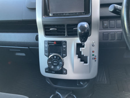 [CHOOSE PARTS] TOYOTA NOAH ZRR70G 2011 3ZR-FAE FF AT 2WD #0002002682543
