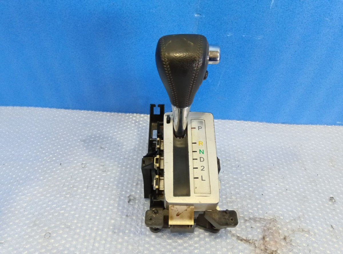 [SHIFT LEVER] TOYOTA PREMIO ZZT240 2002 1ZZ-FE FF AT 2WD #0403265009662
